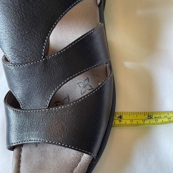 Comfortiva PARMA Leather Sandals Black size 10 Memory Foam Pillowtop Pre-owned - Picture 9 of 9